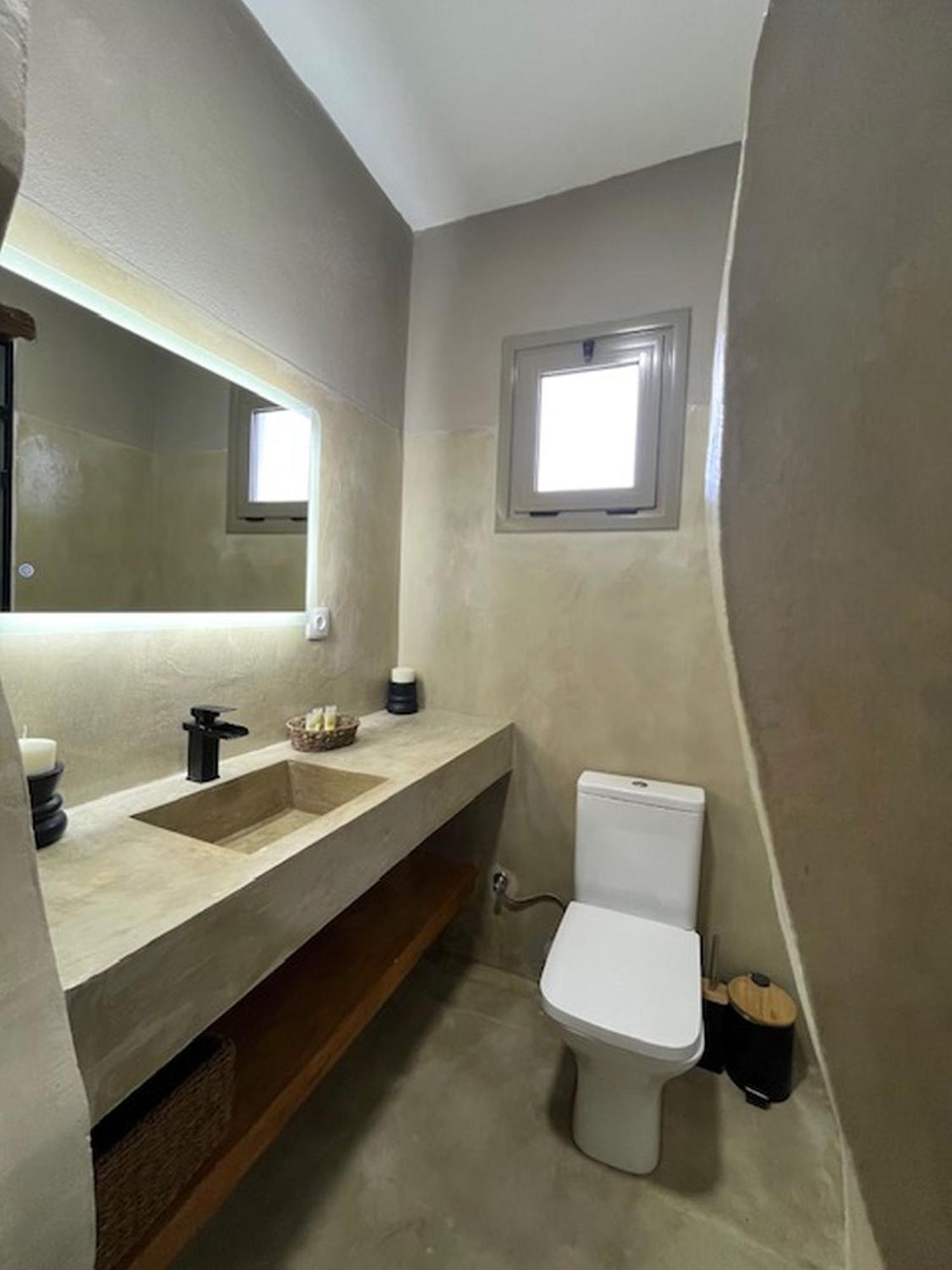 Sonia'S Luxury Apartment With Jacuzzi Kamilári Exterior foto
